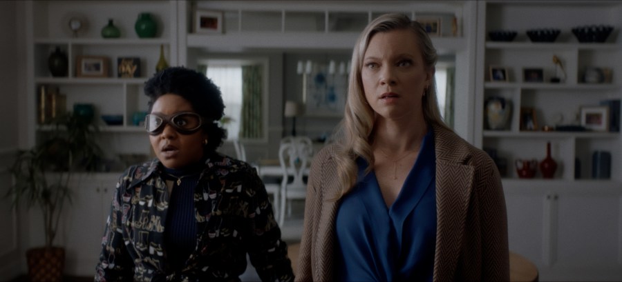 Anjelika Washington and Amy Smart, "Stargirl' (Photo: CW).