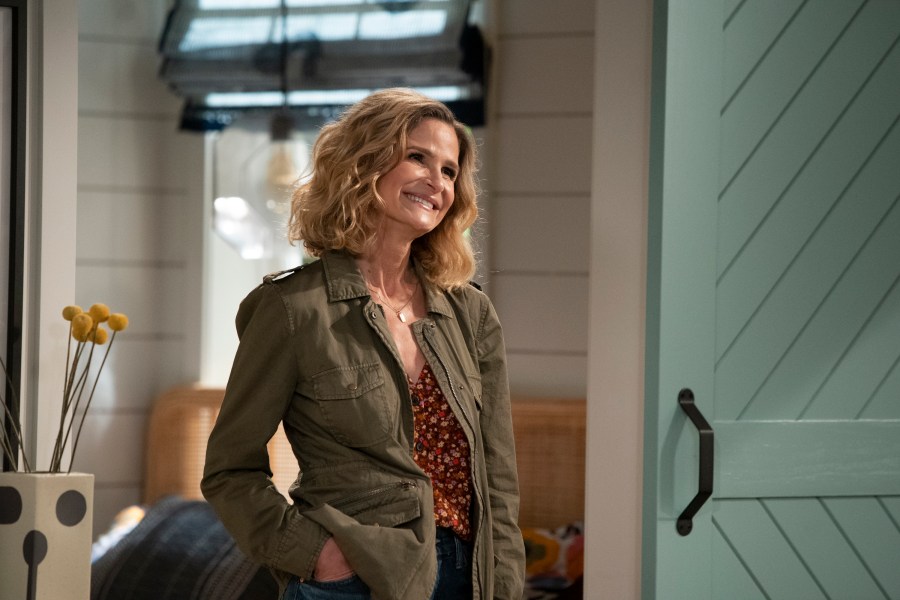 Kyra Sedgwick, "Call Your Mother" (Photo: ABC).